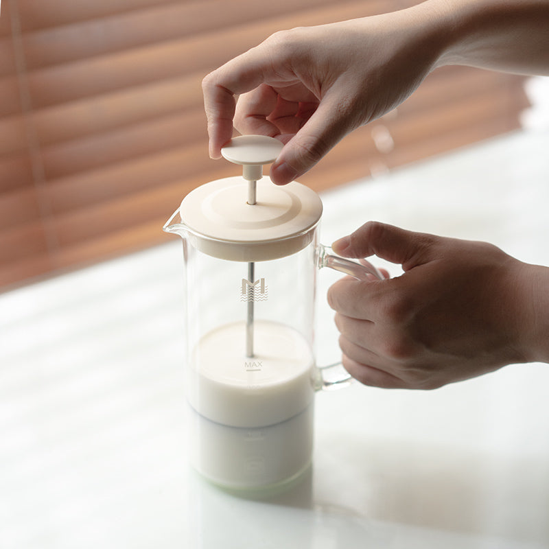 MAVO COFFEE OFFICIAL SNOW MEET MILK FOAMER MILK FROTHING TOOLS